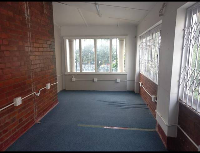BUSINESS PROPERTY TO RENT IN GLENWOOD